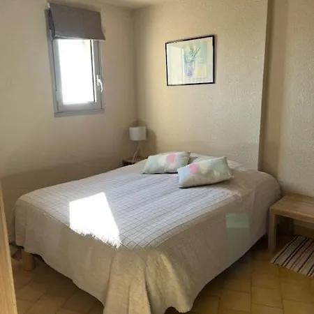 Le Bleu Apartment